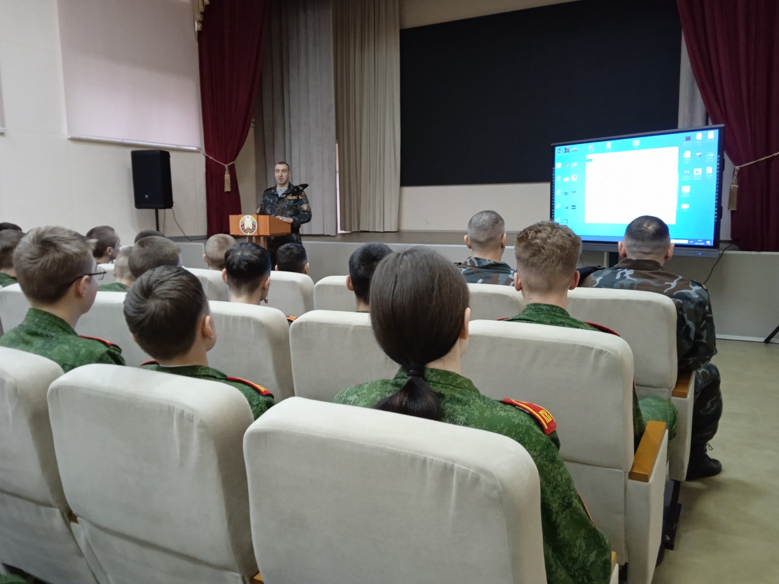 IMG b7285892cec4bbbd74b2a39ef4df0c98 V